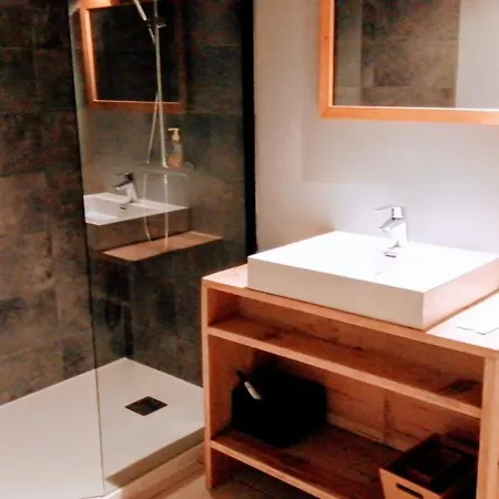 Bed & Breakfast La Grange De Lucie -chambres D'hotes En Perigord-dordogne Nanteuil-Auriac-de-Bourzac