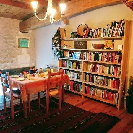 La Grange De Lucie -chambres D'hotes En Perigord-dordogne Bed & Breakfast 3*