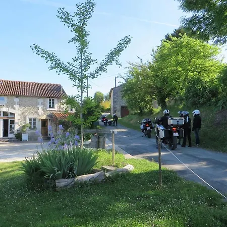 Bed & Breakfast La Grange De Lucie -chambres D'hotes En Perigord-dordogne